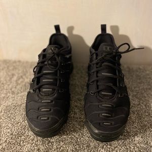 Nike VaporMax Plus Triple Black Sneakers